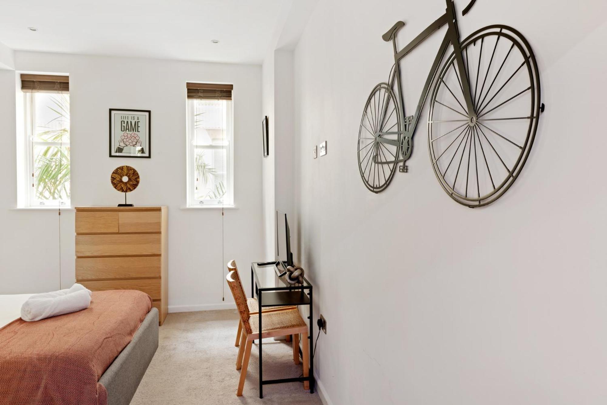 Urban Elegance - 2 Bed Luxury Retreat
